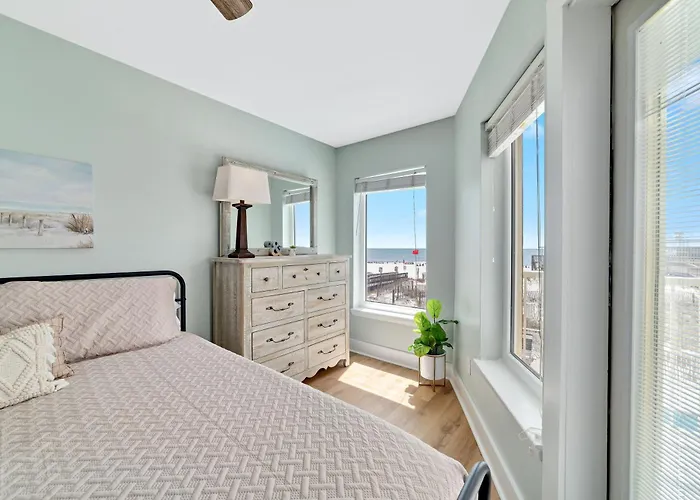 Boardwalk 187 Apartment